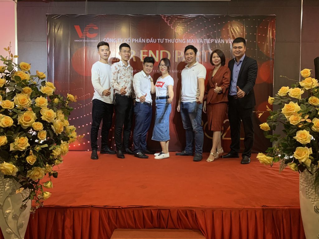 Đội ngũ nhân viên Nguyên Anh Logistics
